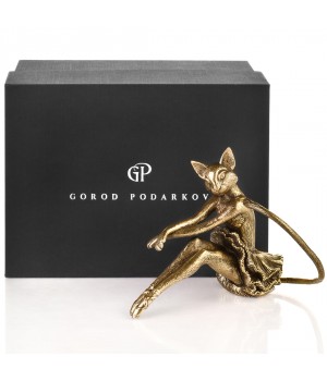 Статуэтка "Кошка"(латунь), в коробке из дизайнерского картона