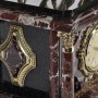 Часы-сейф из яшмы и долерита с лошадками