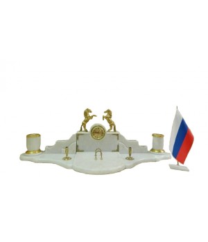 Настольный набор из белого мрамора с лошадками