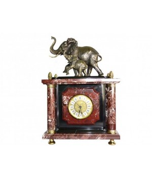 Часы из яшмы Слоны