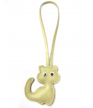 Брелок для сумки "Кошка-3". Цвет молочный Брелок для сумки "Кошка-3". Цвет молочный