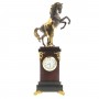 Декоративные часы из натуральной яшмы с бронзой "Конь на дыбах"