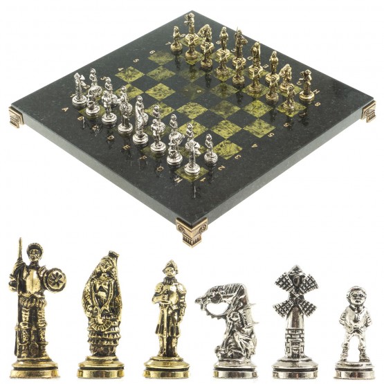 Сувенирные шахматы "Дон Кихот" доска 28х28 см из камня змеевик фигуры металлические