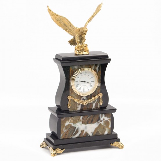 Декоративные часы "Орел" камень офиокальцит бронза