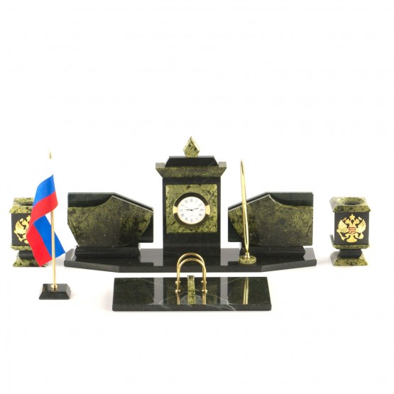 Настольный набор с символикой России из натурального камня - солидный подарок директору