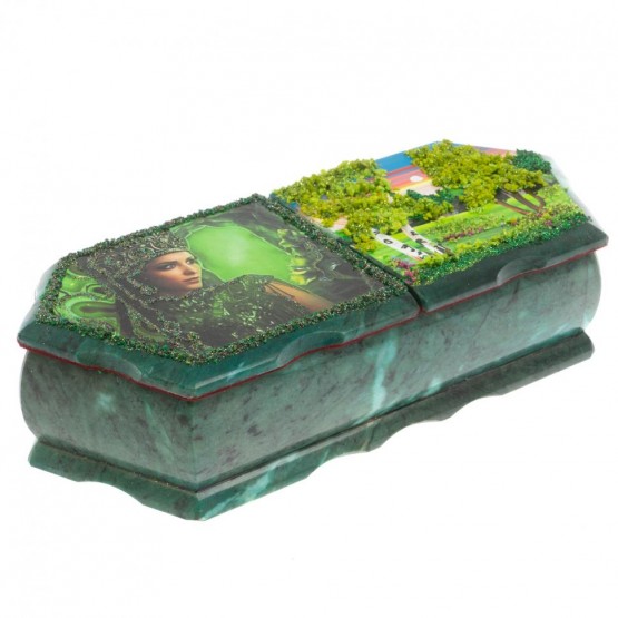 Шкатулка на два отделения "Хозяйка медной горы и летний пейзаж" из змеевика 129670