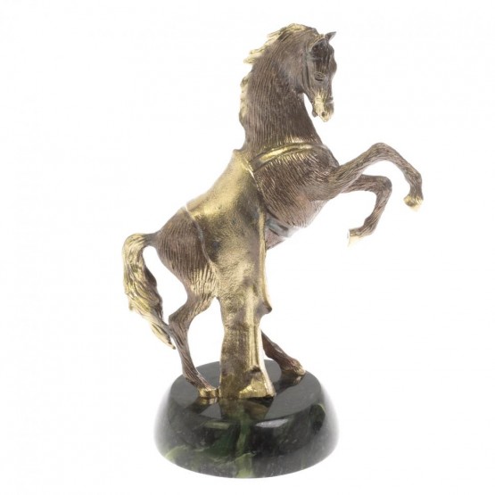 Статуэтка из бронзы "Конь с попоной" камень нефрит 130118