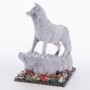 Сувенир из мрамолита "Волк на скале" 120827