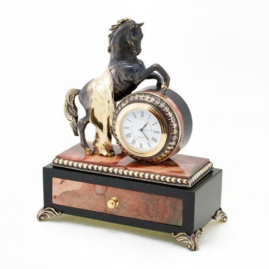 Часы со шкатулкой "Конь на дыбах" бронза яшма уральская 113151