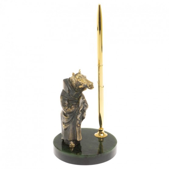 Подставка под ручку "Конь в пальто" камень нефрит 129775