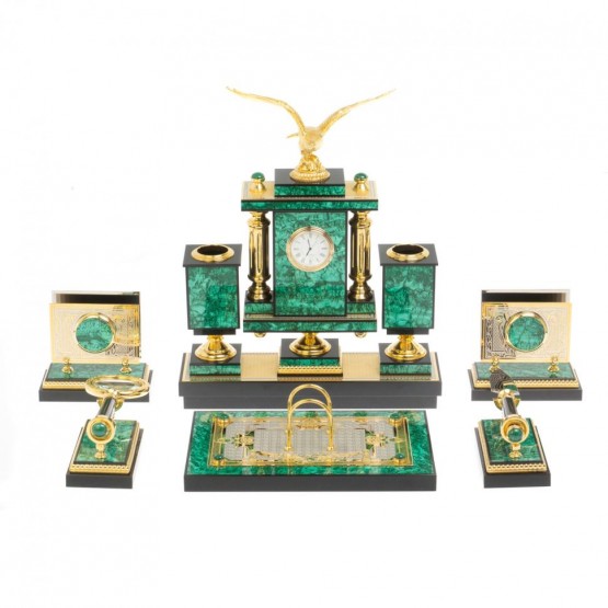 Настольный прибор "Орел" из малахита Златоуст - эксклюзивный подарок руководителю