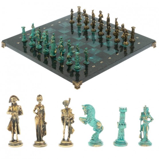 Шахматы "Отечественная война 1812 г. " фигуры бронза / патина 40х40 см змеевик 128401