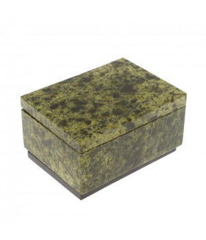 Шкатулка из змеевика 9х7х5 см 129776 Шкатулка из змеевика 9х7х5 см 129776