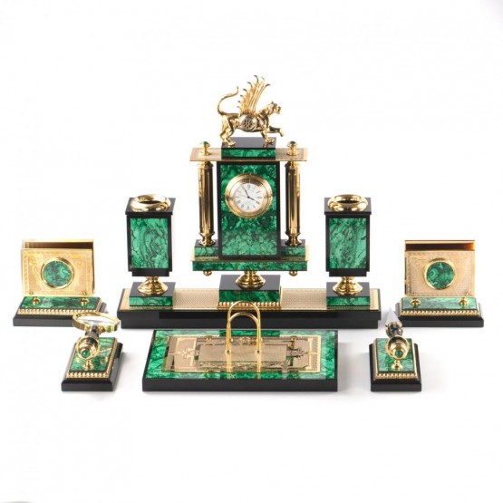 Письменный набор "Ак Барс" из натурального малахита - эксклюзивный подарок с символом Татарстана