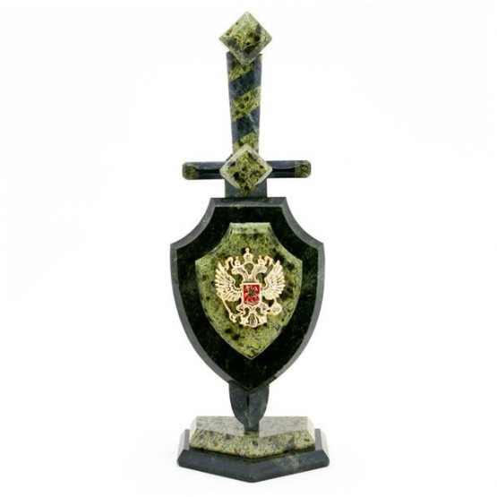 Настольный сувенир "Щит и меч" камень змеевик 10х7х28 см 113896