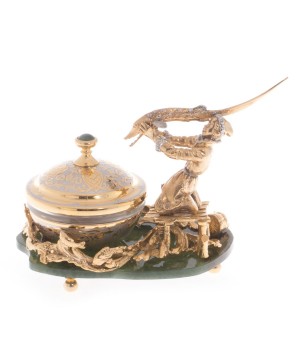 Икорница из натурального нефрита "Емеля" с ложкой в подарочной коробке Златоуст