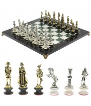 Шахматы "Отечественная война 1812 г." на подставках доска 40х40 см мрамор змеевик 128517