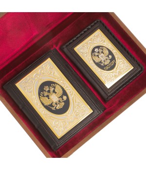 Подарочный набор мужской "Документы" кожаная обложка для паспорта и ежедневник А6 недатированный из натуральной кожи