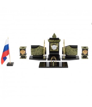 Настольный набор с символикой России из натурального камня - солидный подарок директору