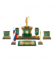 Письменный набор руководителя из малахита "Фемида" Златоуст / Канцелярский набор / Набор письменных принадлежностей / На стол руководителю / Подарок юристу