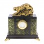 Декоративные часы "Тигр на охоте" камень змеевик - символ 2022 года
