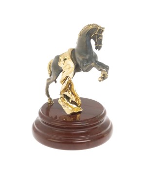Бронзовая статуэтка "Конь с попоной" на подставке из яшмы 127382