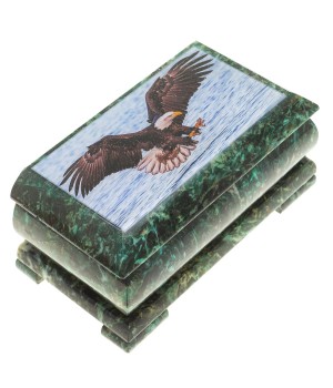 Шкатулка с иллюстрацией "Парящий орел" камень змеевик 17,5х9,5х7,5 см 124030