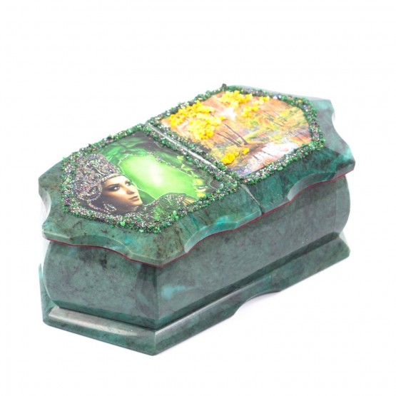 Подарочная шкатулка с двумя отделениями "Хозяйка медной горы / Осенний пейзаж" из камня змеевик 20х10х7,5 см